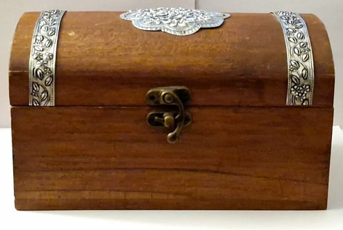 Wooden jewellery chest with - wooden,