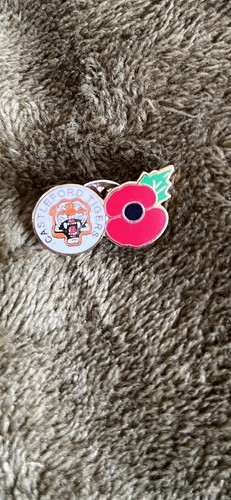 Castleford tigers pin badges - pin,