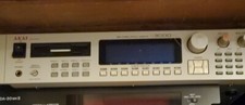 AKAI S3000xl Sampler 16mb
