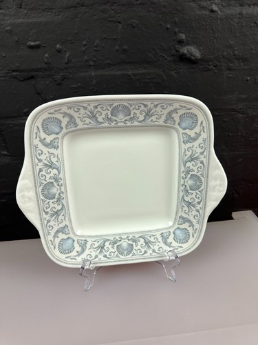 Wedgwood white dolphins - wedgwood, r4652