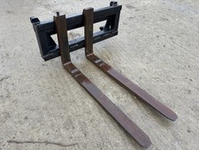 LOADER TRACTOR 4 INCH PALLET FORKS / TINES ON EURO BRACKETS JCB LIFTING SLIDING