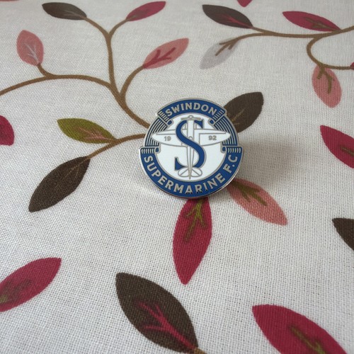 Swindon supermarine pin - swindon, fc