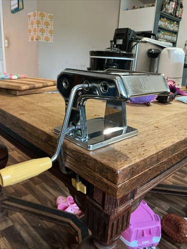 Pasta machine delux - machine,