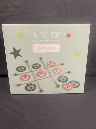 Giant wooden tic tac toe - wooden,