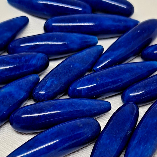 Vintage top drilled lapis