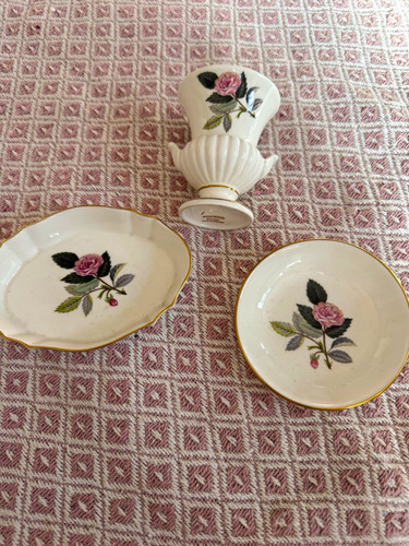 Wedgwood hathaway rose bone - wedgwood,