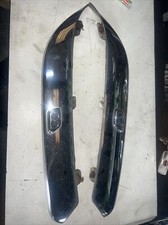 CHRYSLER 300C 05-10 FRONT BUMPER CAPS HEADLIGHT WASHERS PAIR CHROME 2005/10