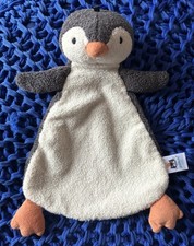 Jellycat Pippet Penguin Soother Soft Baby Toy Comforter Grey White Plush J5078