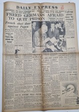 Vintage WW2 Daily Express