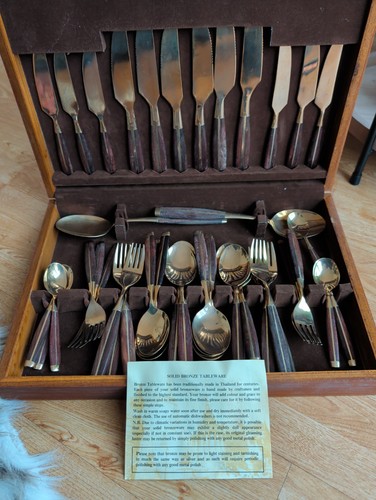 Rosewood and bronze vintage - rosewood,