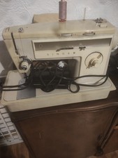 Singer Stylist 533 Sewing