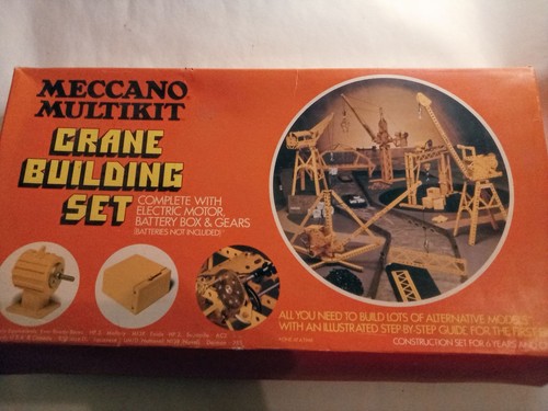 Meccano crane construction - meccano,