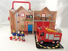 FIREMAN SAM DELUXE FIRE