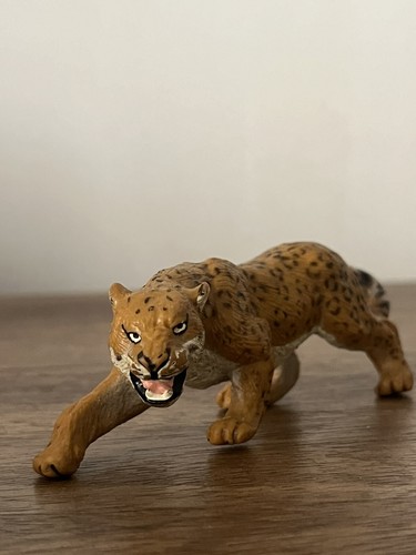 Spotted leopard figure plastic - figure,