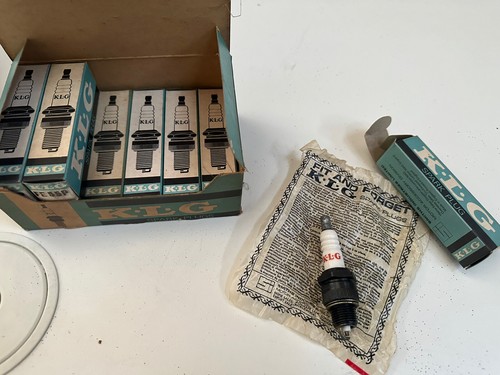 Klg spark plugs - plugs, fe55p