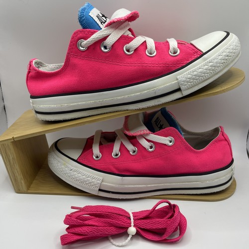 Converse pink with blue - pink,