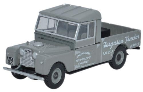Oxford diecast land rover - land,