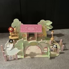 ELC Rosebud Village Wildlife Park Wooden Playset with Animal Figures