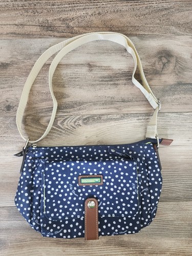 Lily bloom dancing dots - lily,