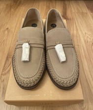BNWT Mens Hudson Taupe Suede