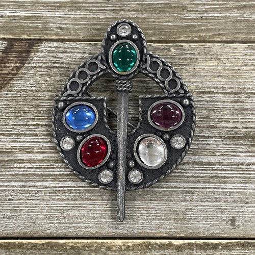 Celtic scottish penannular - scottish,