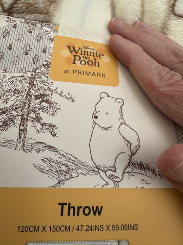 Winnie the pooh - pooh, throw