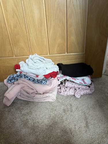 Month girls clothing - 12-18,