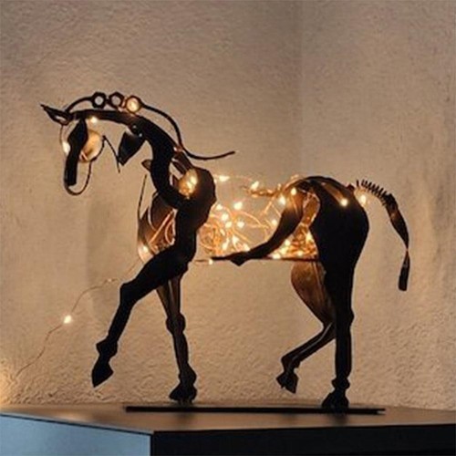 Metal horse sculpture - 3d,