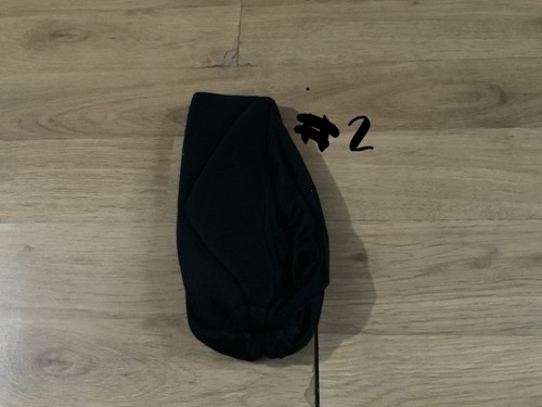 Black underplayed head - , turban