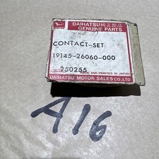 GENUINE NOS DAIHATSU FOURTRACK/HIJET/CHARADE Distributor Contact Breaker Points