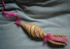 Handmade Corn Dolly Decoration - rustic traditional straw gift with cerise bows