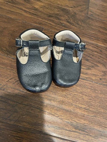 Monkey feet black pebbled baby - feet,