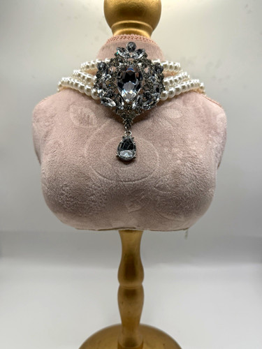 Statement choker necklace - statement,