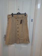 M&S Size 18 Regular Buttoned