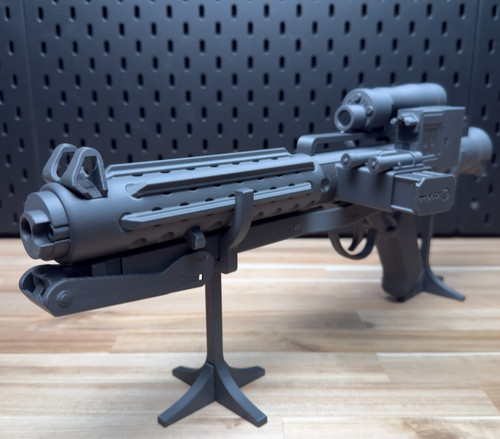 Blaster prop kit - blaster, e-11