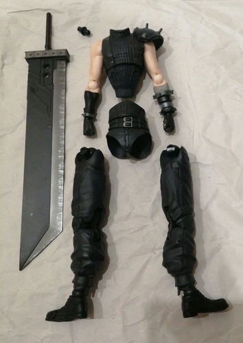 Play arts kai cloud strife - play,