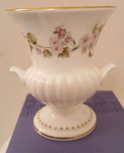 Wedgewood bone china mirabelle - china,