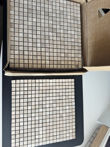 Light travertine tumbled - light,