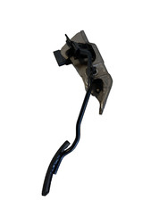 Mitsubishi Pajero Sport Accelerator Throttle Pedal Genuine 2.5 Tdi 2005 Year