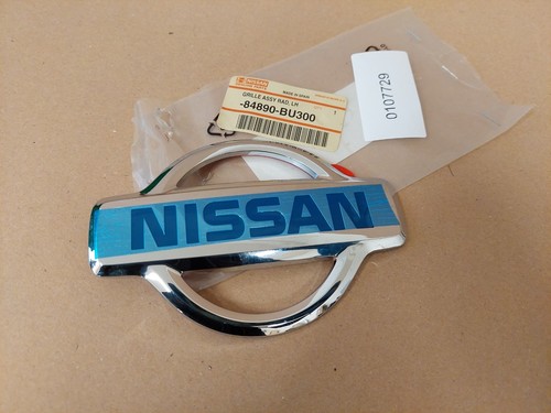 Nissan almera tino rear - nissan,