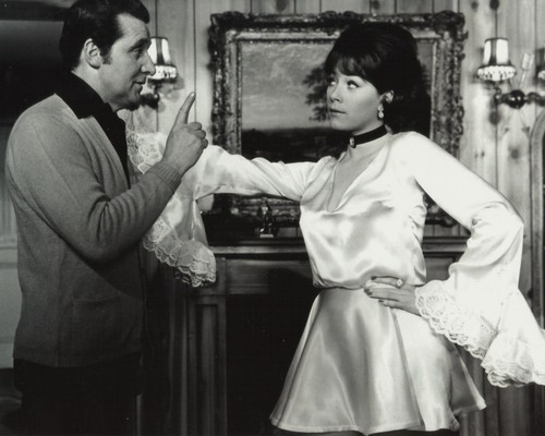Linda thorson avengers x - avengers,
