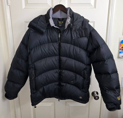 Rare mountain hardwear - *rare*, black