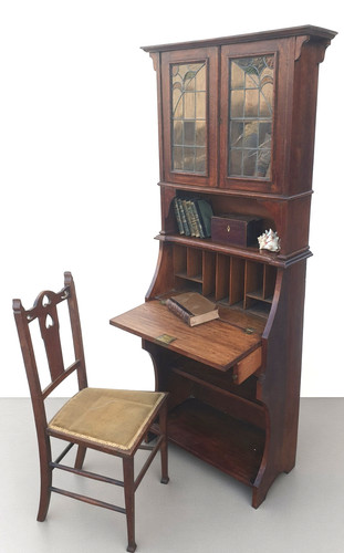 Arts and crafts - arts, oak