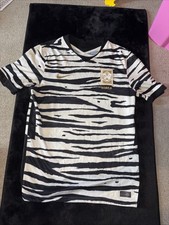 Nike  South Korea Away Shirt 2020/21, Size Medium In Great Condition