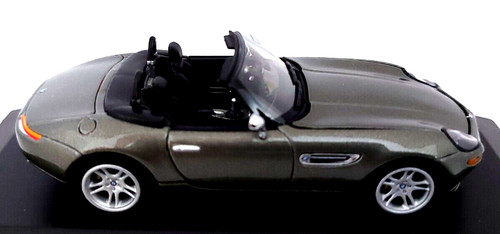 Scale bmw z8 - scale,