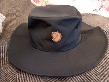 Fjallraven Hatfield Hat in Dark Navy