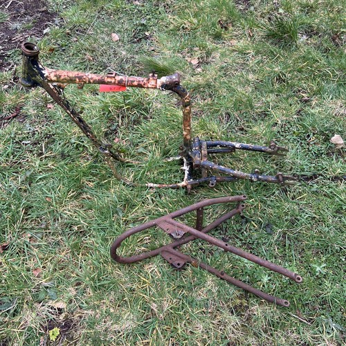 Bsa early b40 road - road, frame