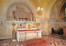 D074394 Hants. The Crypt Tomb