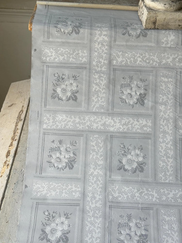 Inches antique wallpaper - 25,