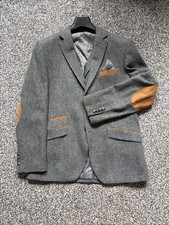 2 Piece Men’s Suit